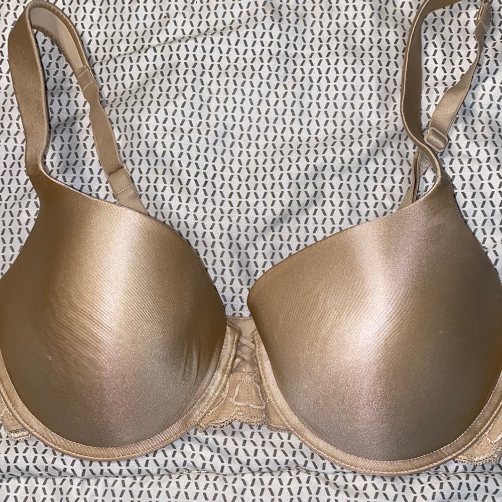 Maidenform tan bra 38 B